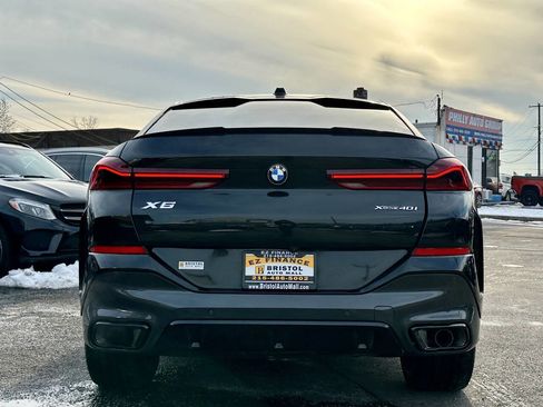 Used 2024 BMW X6 xDrive40i w/ Executive Package image 4