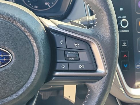 Used 2025 Subaru Outback Premium image 24