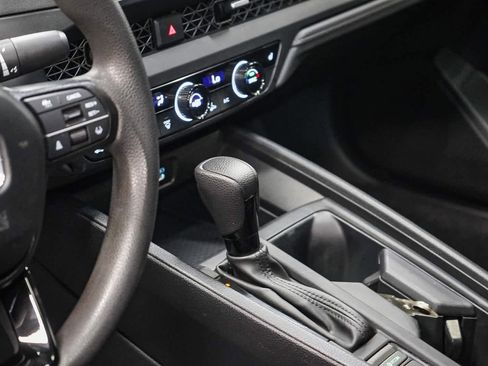 Used 2023 Honda Accord EX image 24