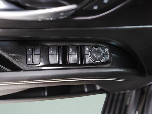 Used 2023 Cadillac Escalade ESV Sport Platinum image 27