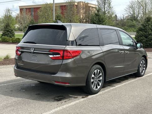 Used 2023 Honda Odyssey EX-L image 24