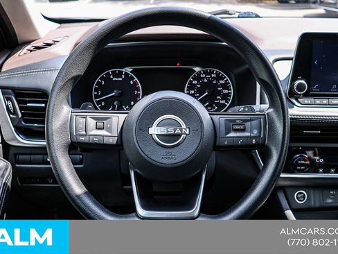 Used 2023 Nissan Rogue SV FWD image 23