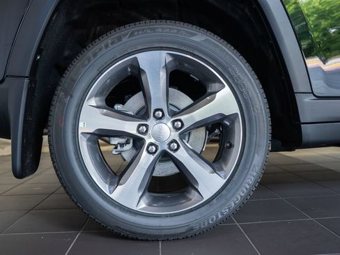 New 2026 Jeep Grand Cherokee Limited AWD/4WD image 20