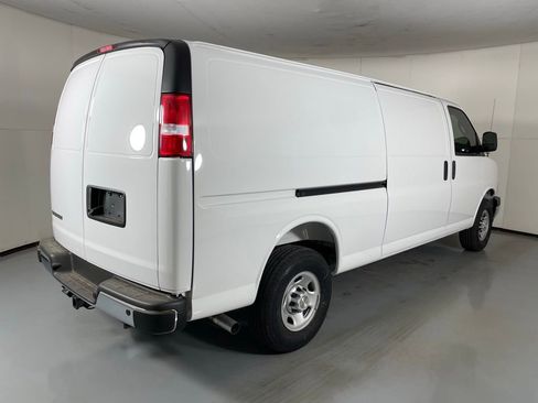 New 2025 Chevrolet Express 3500 Extended w/ Driver Convenience Package image 11