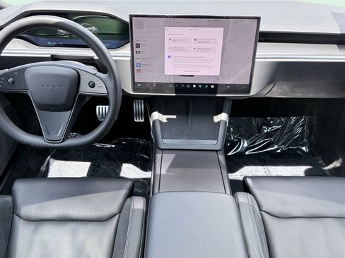 Used 2025 Tesla Model S Plaid AWD/4WD image 2