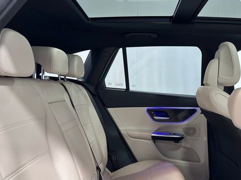 Certified 2023 Mercedes-Benz GLC 300 4MATIC image 25