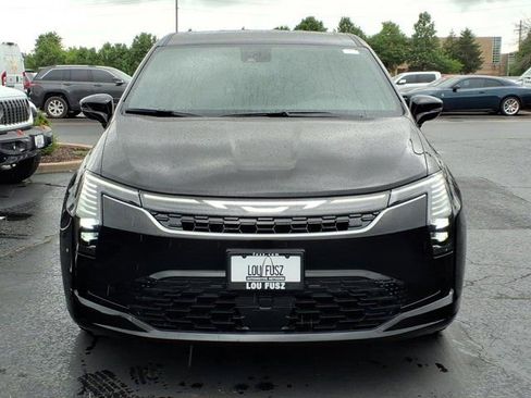 New 2027 Chrysler Pacifica Select FWD image 23
