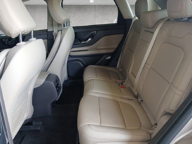 Used 2021 Lincoln Corsair Reserve w/ Equipment Group 201A FWD image 23