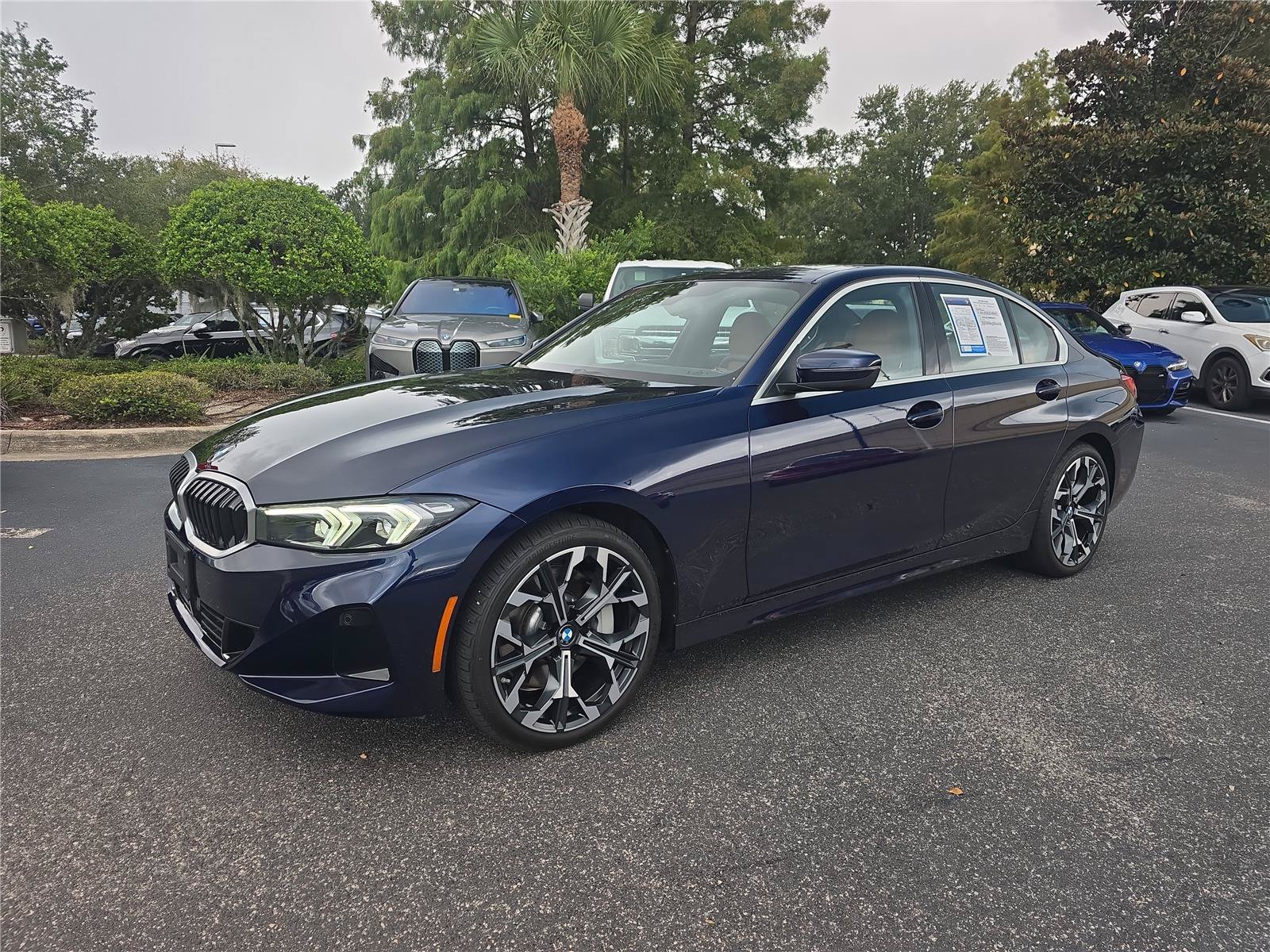 Used 2026 BMW 330i Sedan w/ Convenience Package RWD image 6