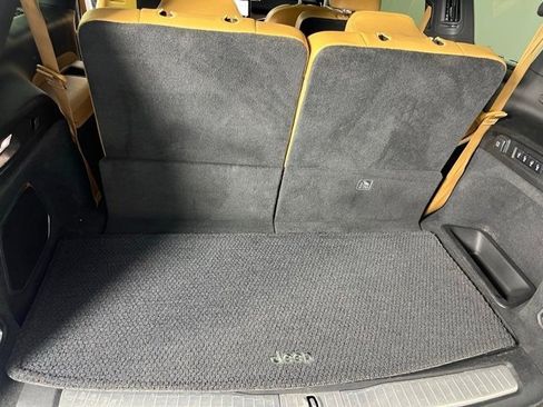 Certified 2022 Jeep Grand Cherokee L Summit w/ Advanced Protech Group IV image 32