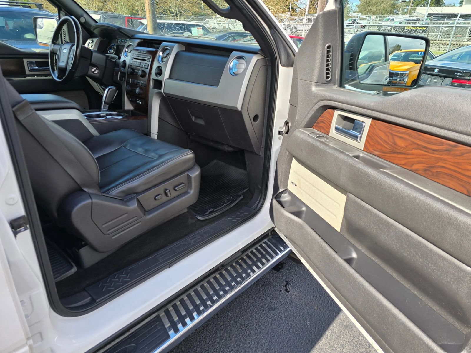 Used 2012 Ford F150 Lariat w/ Max Trailer Tow Pkg AWD/4WD image 13