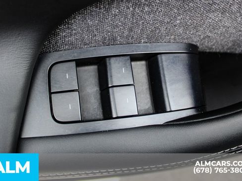 Used 2021 Tesla Model S Plaid image 33