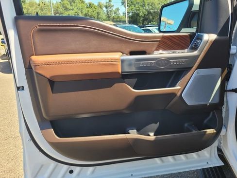 Used 2025 Ford F150 King Ranch w/ FX4 Off-Road Package AWD/4WD image 16