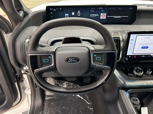 New 2025 Ford Expedition Max Platinum w/ Stealth Performance Package image 13