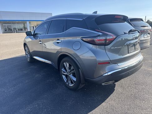 Used 2021 Nissan Murano Platinum image 3