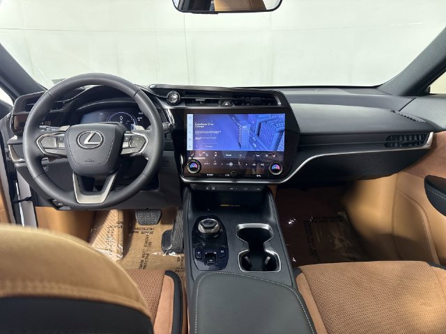 Certified 2023 Lexus RZ 450e Premium w/ Accessory Package (2T) AWD/4WD image 27