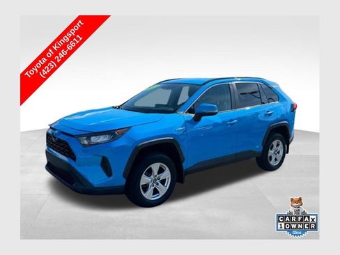 Used 2019 Toyota RAV4 LE w/ Carpet Mat Package AWD/4WD image 1