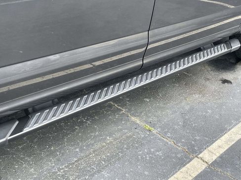 Used 2019 Ford F150 XLT w/ Equipment Group 302A Luxury image 24