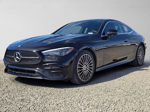 Used 2024 Mercedes-Benz CLE 300 4MATIC Coupe image 8