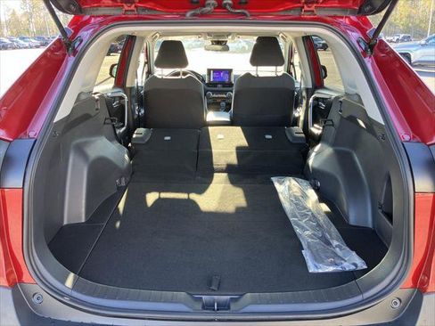 Certified 2025 Toyota RAV4 XLE image 25