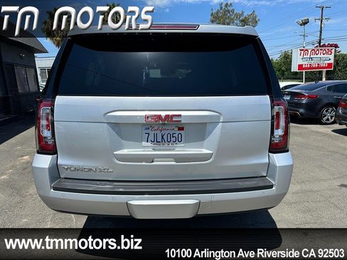Used 2015 GMC Yukon XL SLT w/ Open Road Package RWD image 5