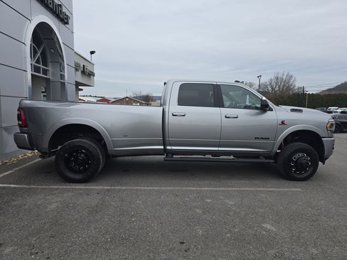 Used 2020 RAM 3500 Laramie w/ Night Edition image 2