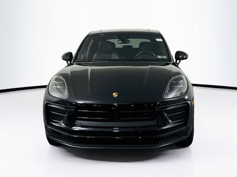 Used 2023 Porsche Macan S image 2