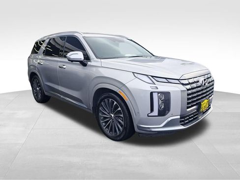 Used 2023 Hyundai Palisade Calligraphy w/ Cargo Package AWD/4WD image 8