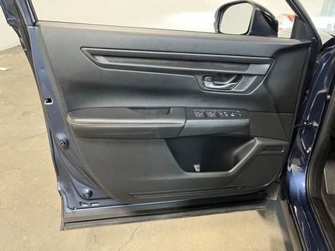 Used 2025 Honda CR-V Sport image 24