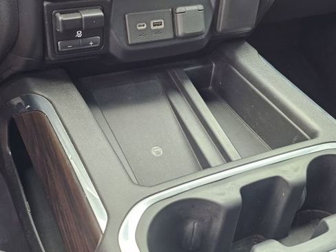 Used 2019 GMC Sierra 1500 SLT w/ SLT Premium Plus Package image 23