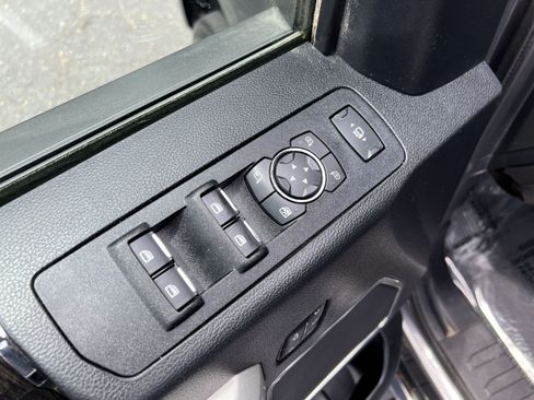 Used 2021 Ford F250 Lariat AWD/4WD image 15
