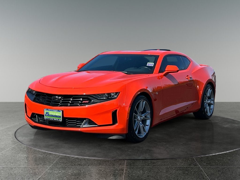 Used 2021 Chevrolet Camaro LT w/ RS Package RWD image 4