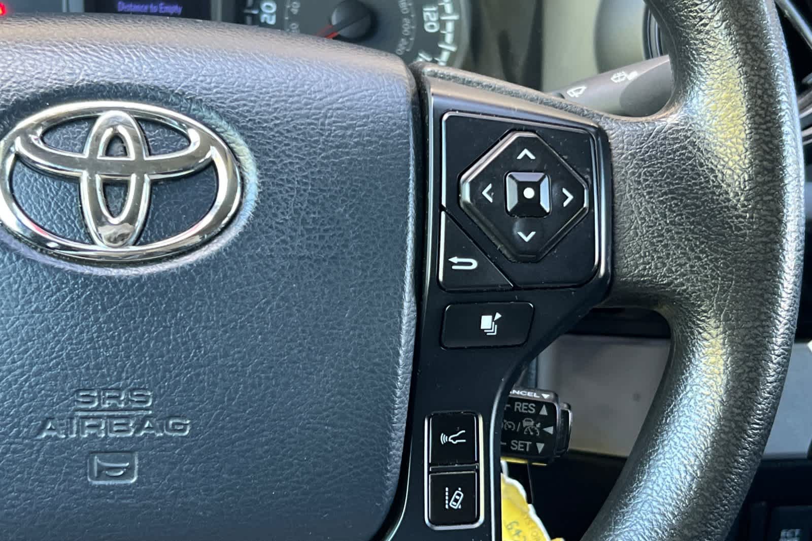 Used 2020 Toyota Tacoma SR RWD image 25