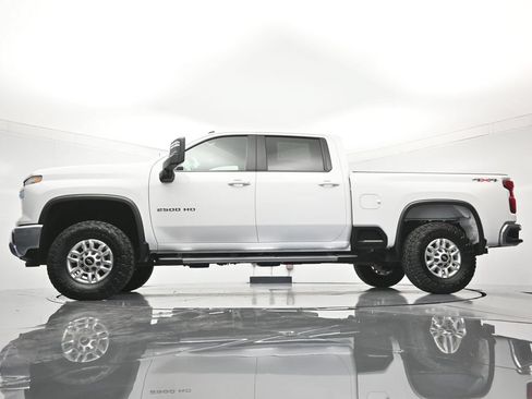 Certified 2025 Chevrolet Silverado 2500 LT w/ Convenience Package AWD/4WD image 45