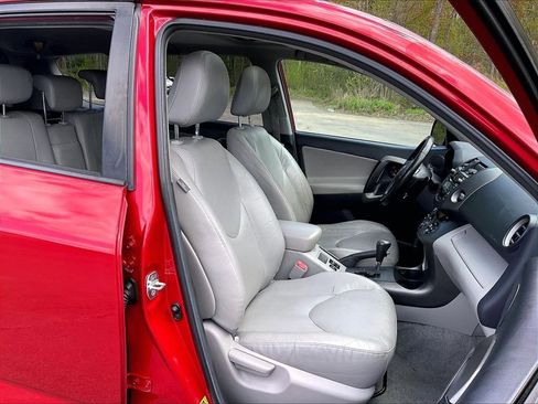 Used 2010 Toyota RAV4 Limited AWD/4WD image 11