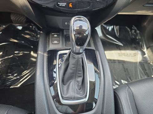 Used 2022 Nissan Rogue Sport SL w/ Premium Package AWD/4WD image 20