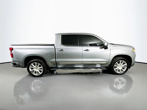 Used 2023 Chevrolet Silverado 1500 High Country w/ High Country Premium Package AWD/4WD image 7