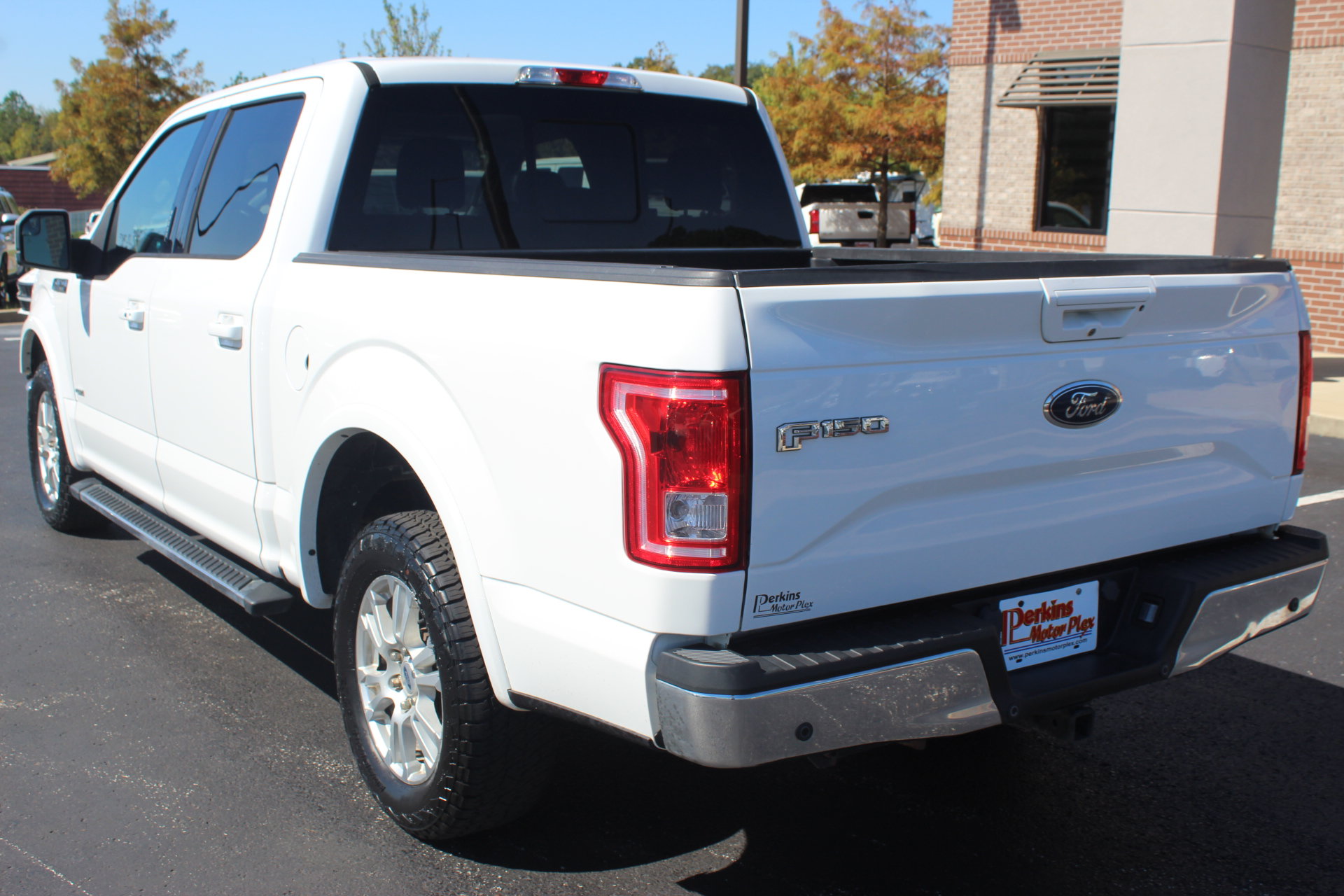 Used 2016 Ford F150 Lariat RWD image 9