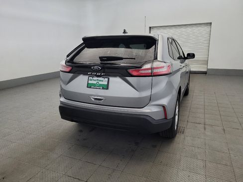 Used 2021 Ford Edge SE FWD image 7