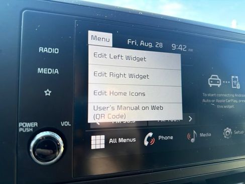 Used 2023 Kia Carnival LX FWD image 34