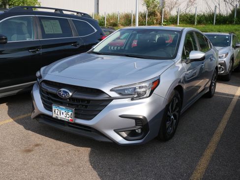 Used 2024 Subaru Legacy Premium AWD/4WD image 3