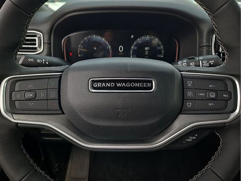 New 2026 Jeep Grand Wagoneer L Limited AWD/4WD image 19