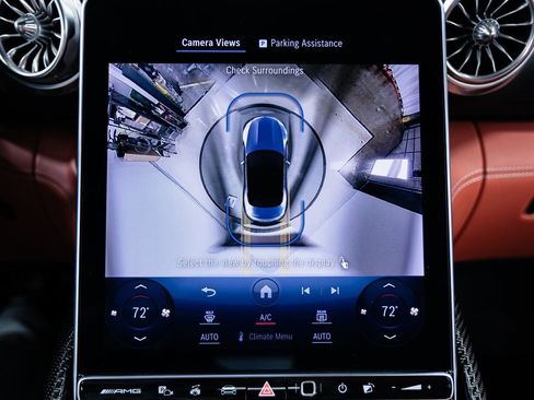 Used 2022 Mercedes-Benz SL 63 AMG 4MATIC w/ AMG Aerodynamic Package image 25