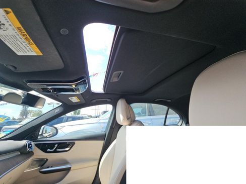 Used 2023 Mercedes-Benz C 300 Sedan w/ Exclusive Trim Package image 8