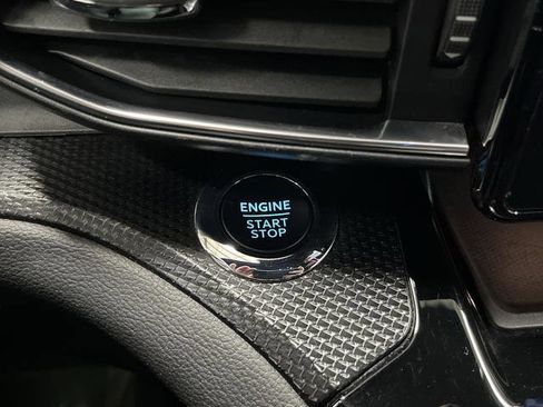 Used 2023 Ford Explorer ST-Line image 23