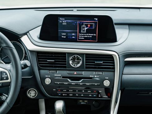 Used 2020 Lexus RX 350 AWD image 11