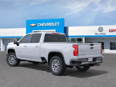 New 2026 Chevrolet Silverado 2500 LTZ w/ LTZ Premium Package AWD/4WD image 3