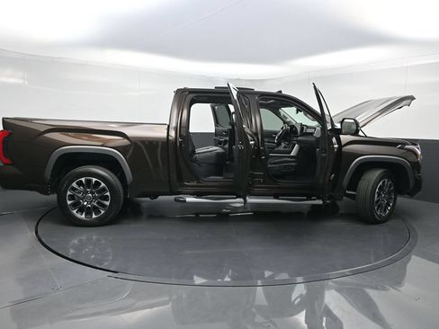 Used 2023 Toyota Tundra Limited w/ Power Package AWD/4WD image 39