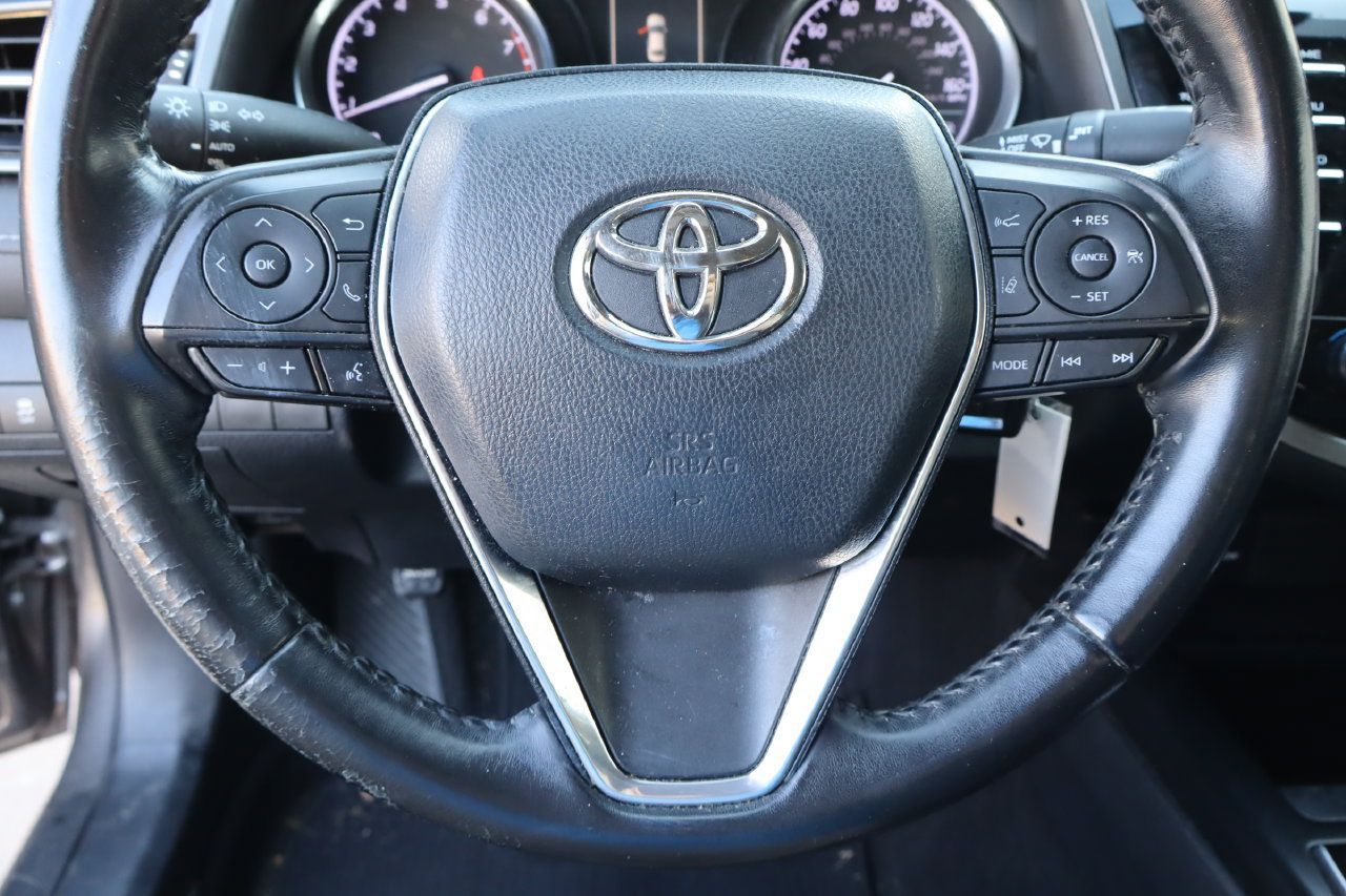 Used 2019 Toyota Camry SE FWD image 10