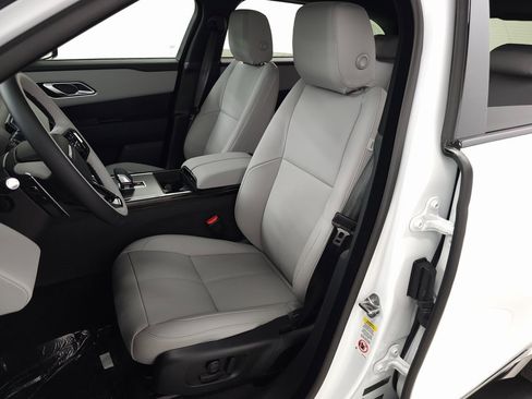 New 2026 Land Rover Range Rover Velar Dynamic SE image 15